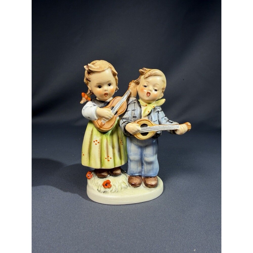 Goebel M.I. Hummel #150/0 Happy Days 5” W. Germany Figurine TMK-3